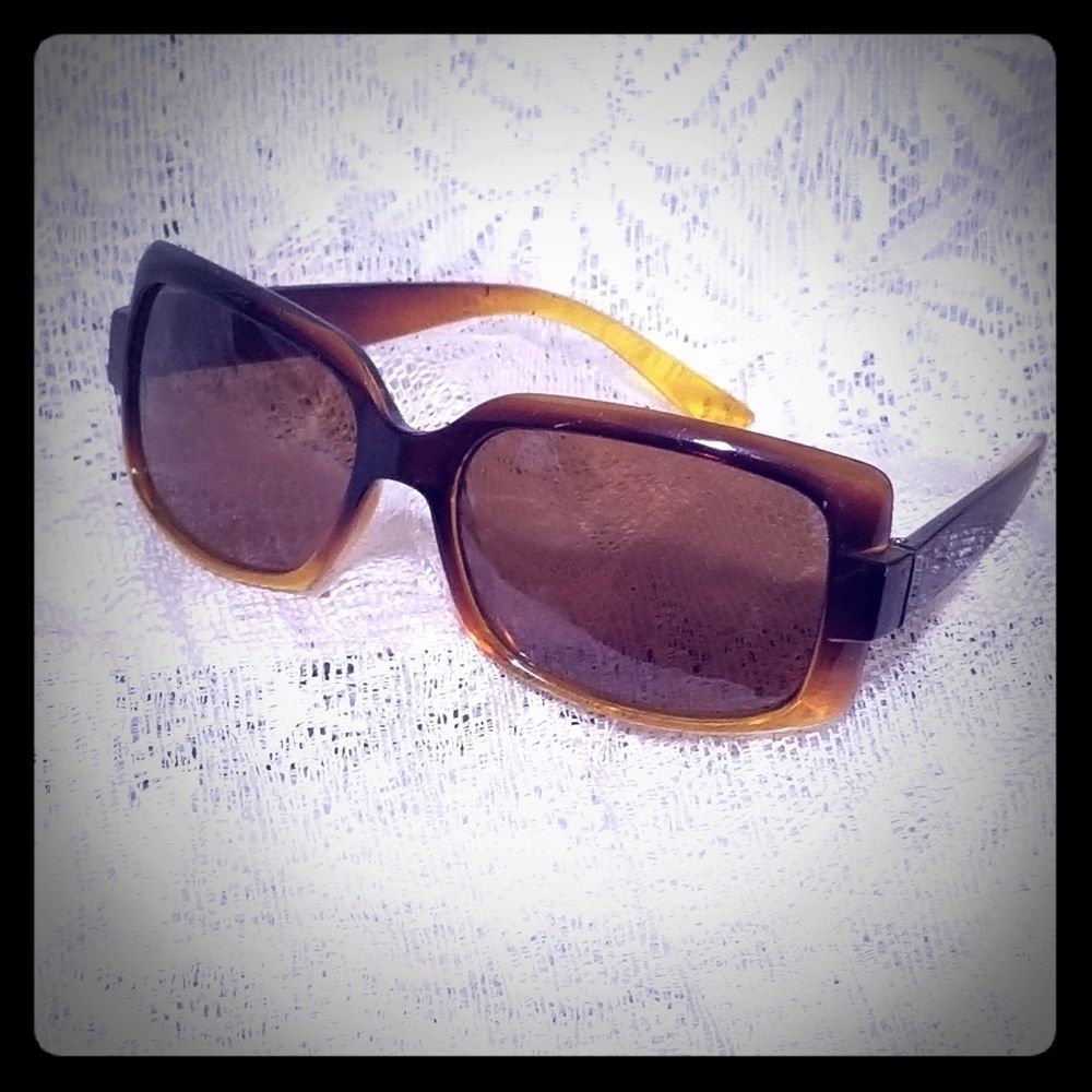 New Tortoise Shell Sunglasses